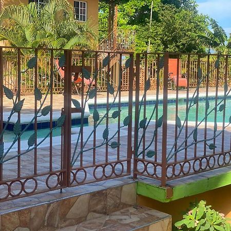 Montego Bay, Ironshore Luxury Studio Exterior photo